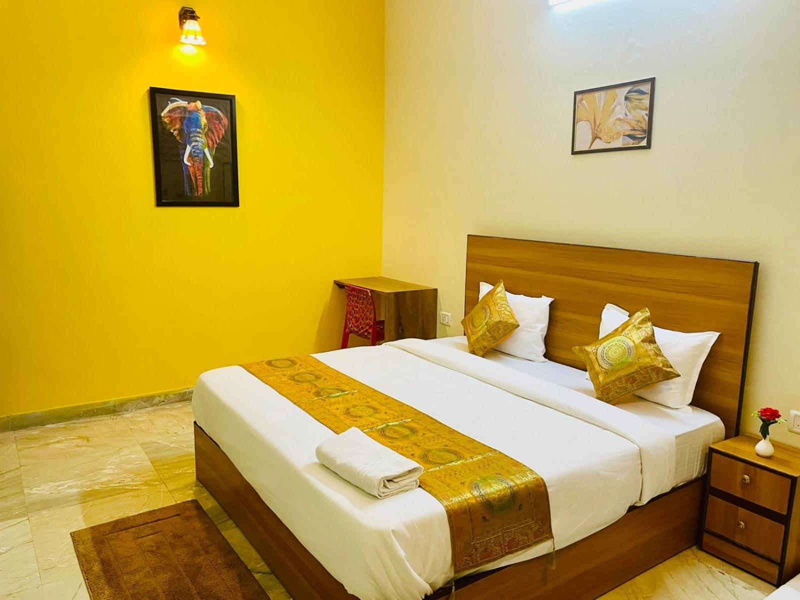 Shankar Vilaas -A Boutique Stay Forigners Choice Near Ghats And Temples Varanasi Exteriör bild